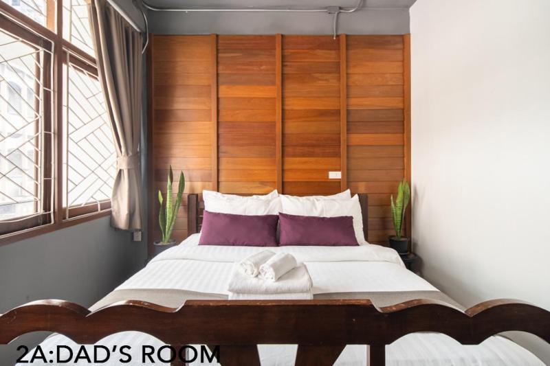 Better Moon Guesthouse Bangkok Extérieur photo
