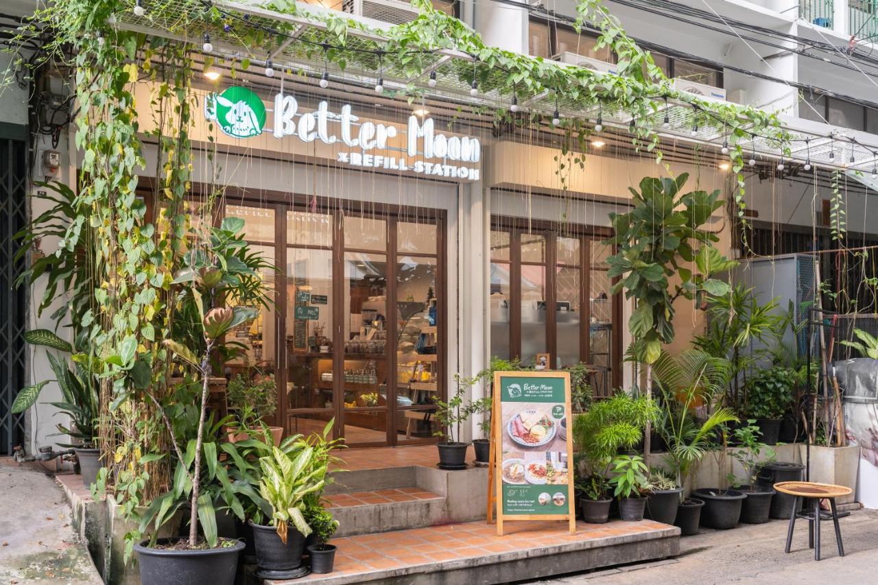 Better Moon Guesthouse Bangkok Extérieur photo